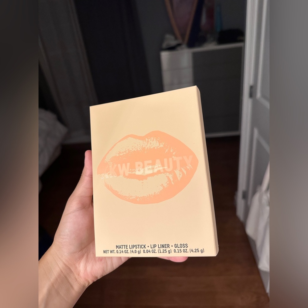 "Blush" lipstick from 3pcs lip set by KKW Beauty
